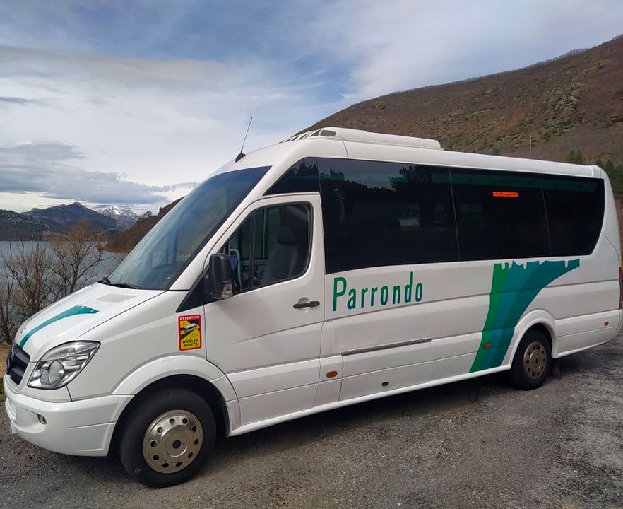 Trayectoria de Autos Parrondo